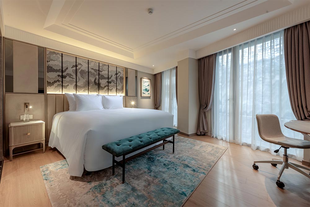 La Siesta Premium Lakeside